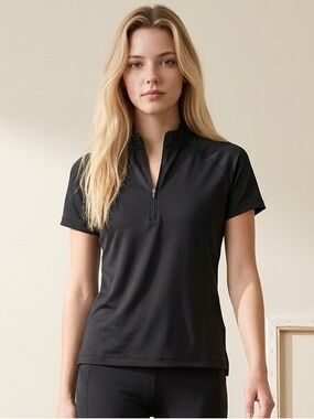 NWT Paige & Tuttle Women’s Black Dot Textured Jersey Short Sleeve Golf Shirt - S